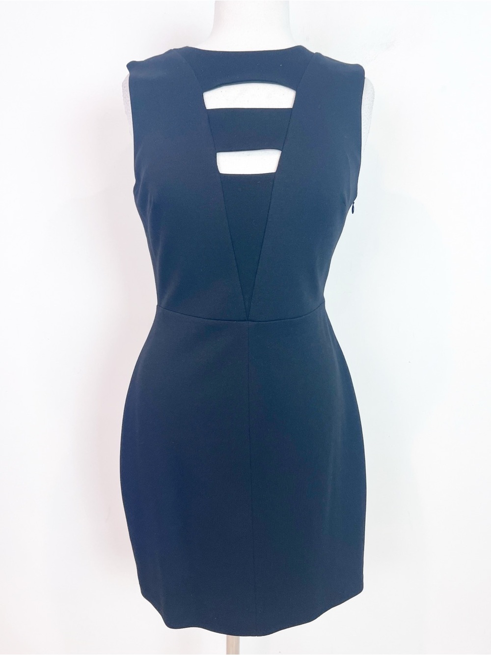 BAILEY 44 BLACK SLEEVELESS COCKTAIL DRESS WITH CUTOUTS WOMENS SZ MEDIUM